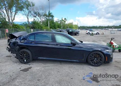 2022 BMW 750 I xDrive из США, поврежденный, VIN WBA7U2C02NCG91323